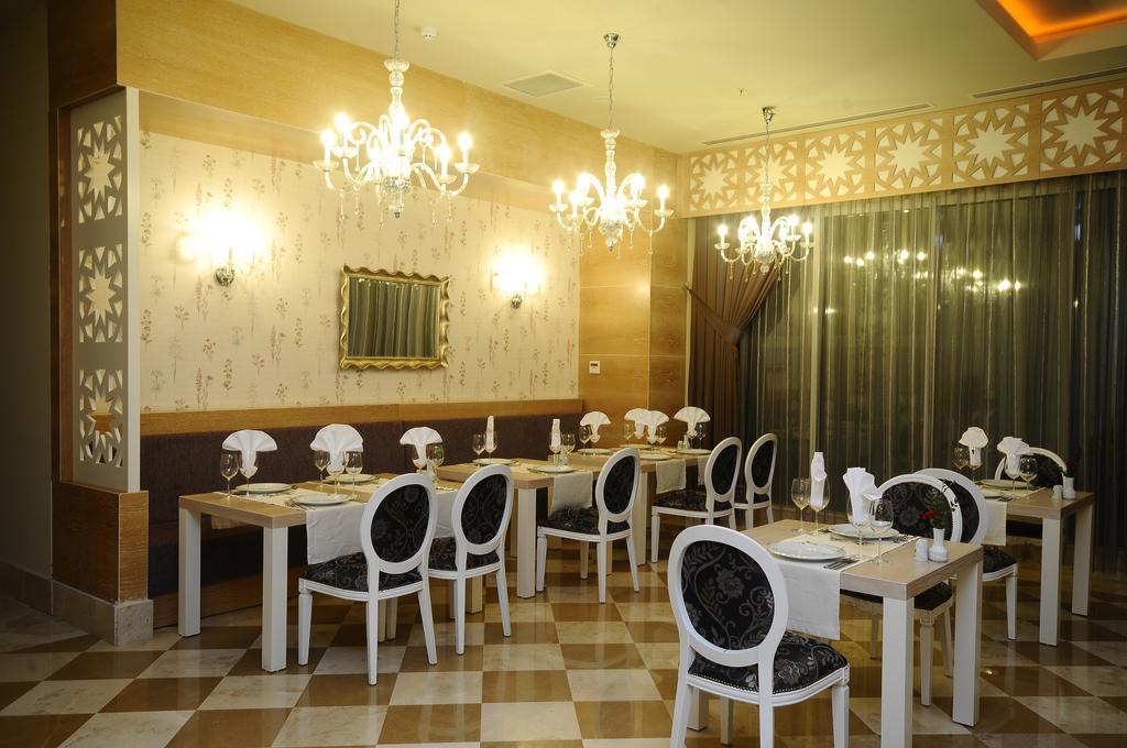 Roma & (adults Only) Otel 5*